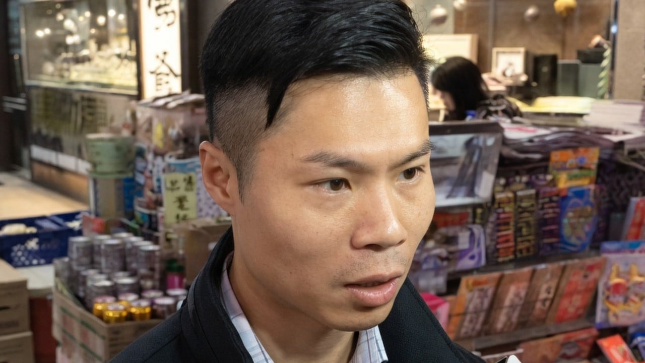Senior police officer gets 2½ years’ jail for taking HK$1.1 million in cash, gifts